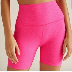 Beyond Yoga Spacedye Keep Pace 7” Biker Short Pink Punch S